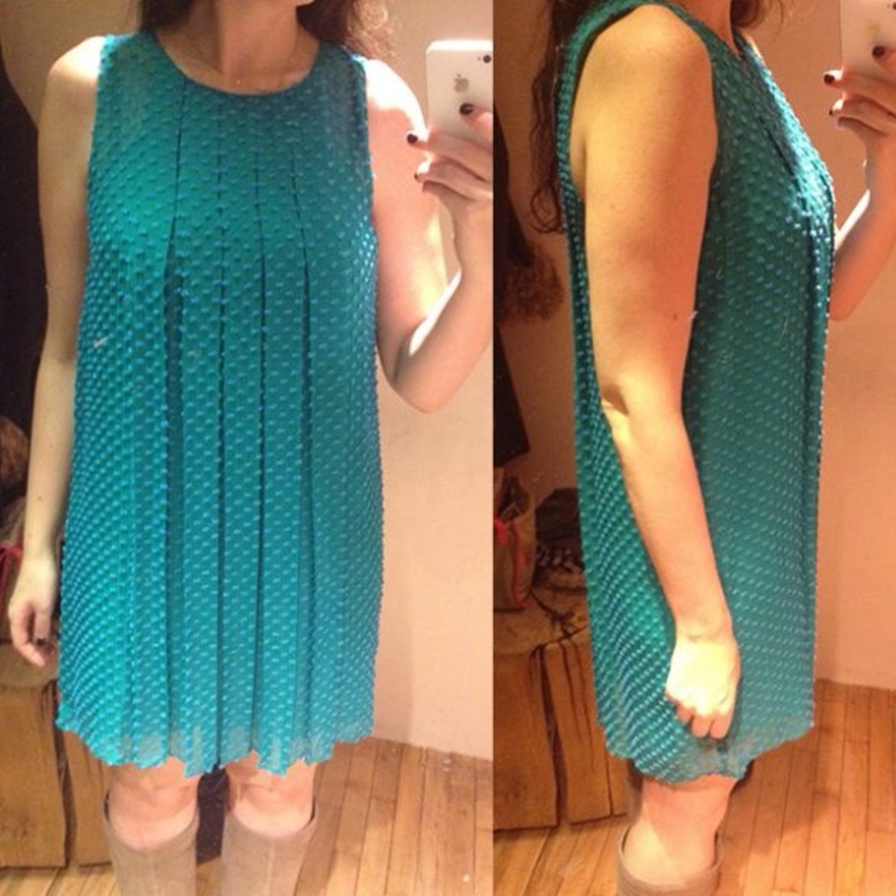 Anthropologie Sachin + Babi flocked speckle Swiss dot silk turquoise size 4 or 6